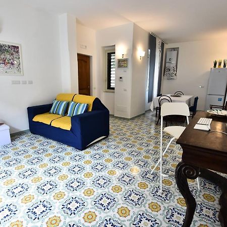 Il Gelsomino Amalfi Bed & Breakfast Exterior photo